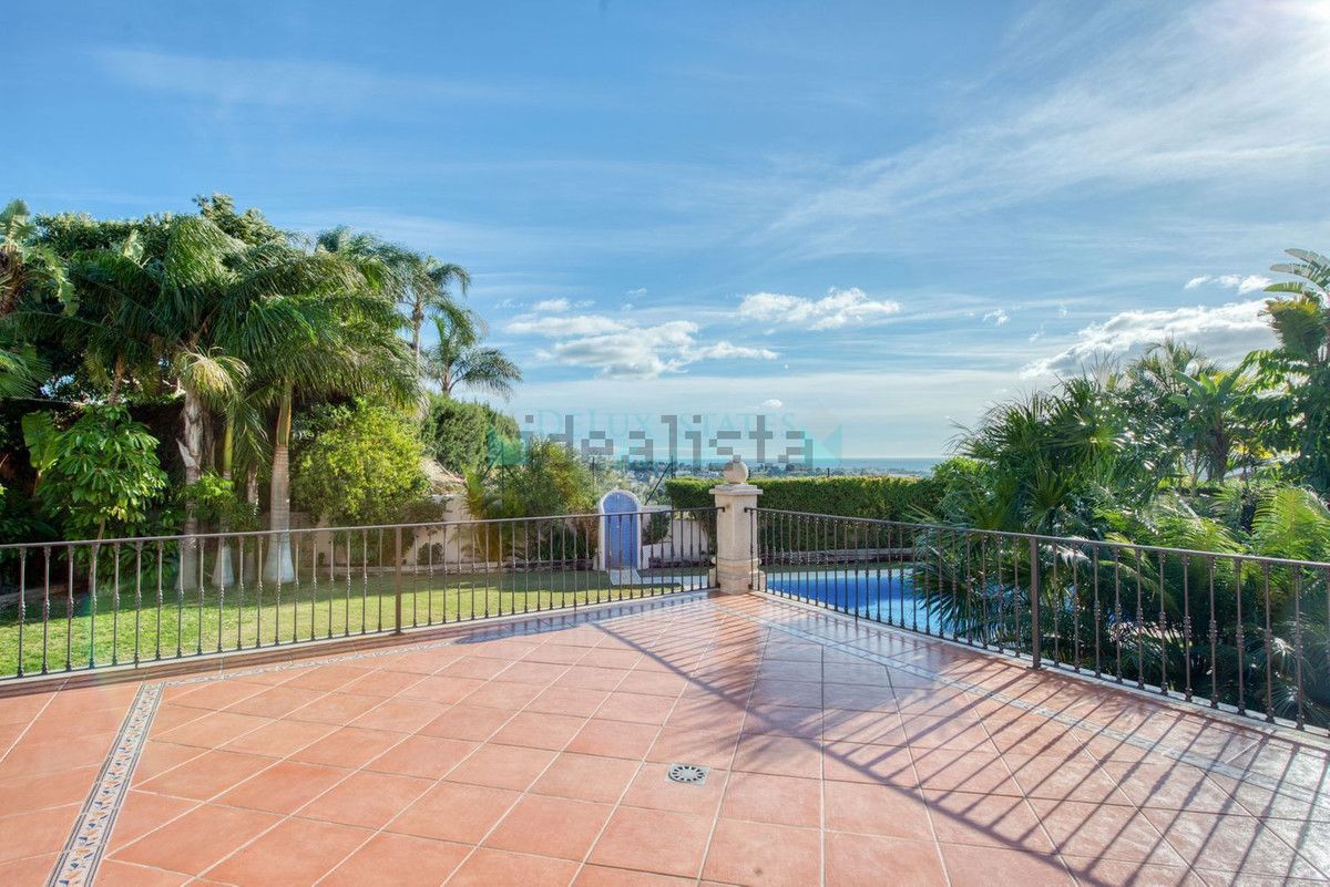 Villa for rent in Los Flamingos, Benahavis