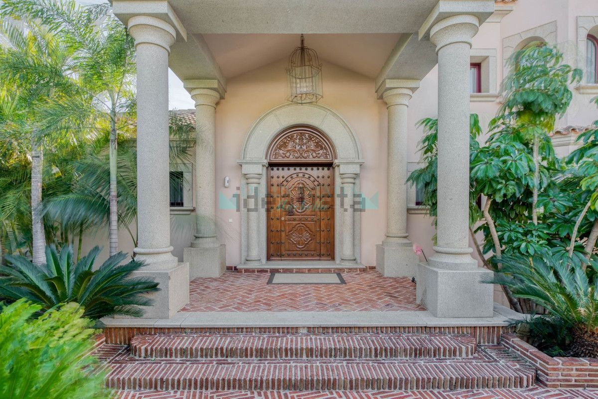 Villa for rent in Los Flamingos, Benahavis