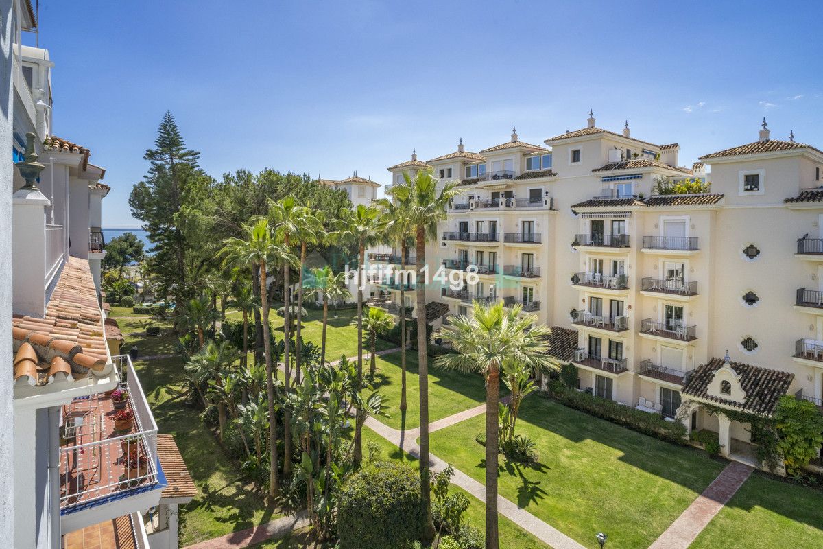 Apartment for sale in Marbella - Puerto Banus