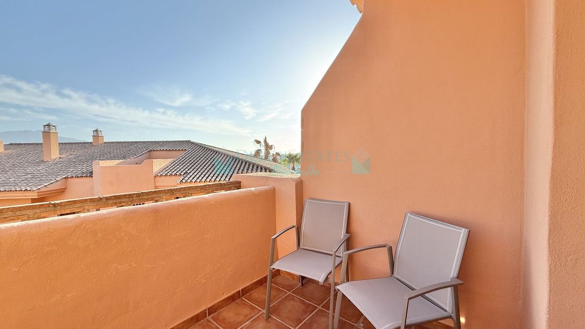 Apartment for sale in Benahavis