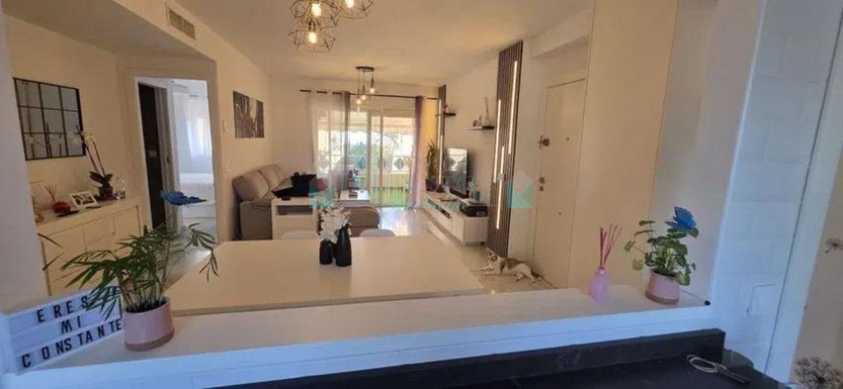 Apartamento en venta en El Rosario, Marbella Este