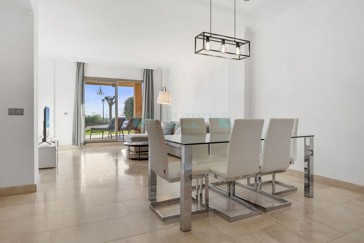Ground Floor Apartment for sale in Benahavis