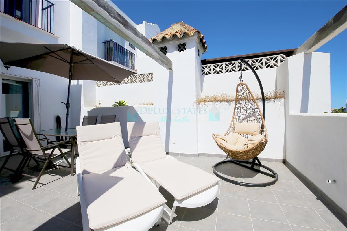 Town House for rent in Estepona