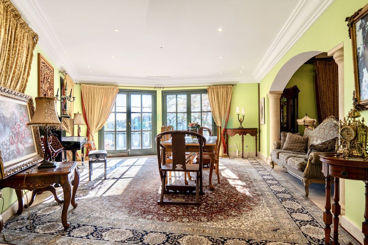 Villa en venta en La Zagaleta, Benahavis