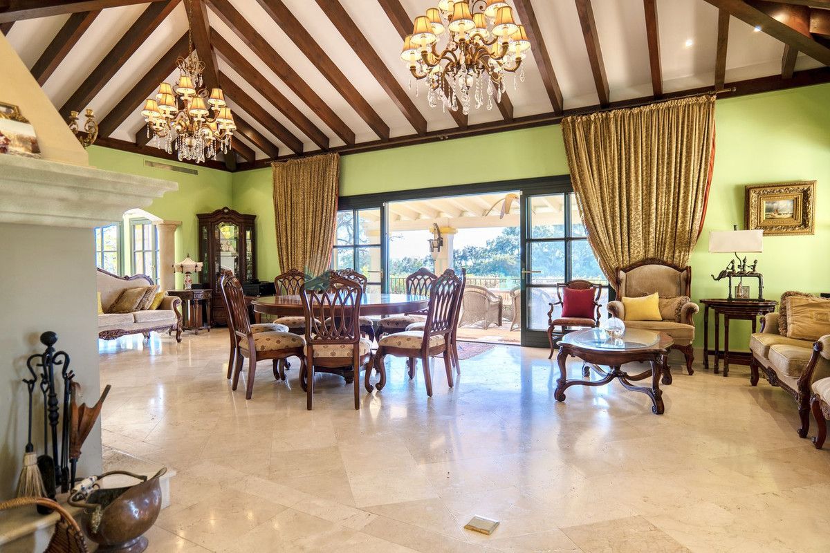 Villa en venta en La Zagaleta, Benahavis