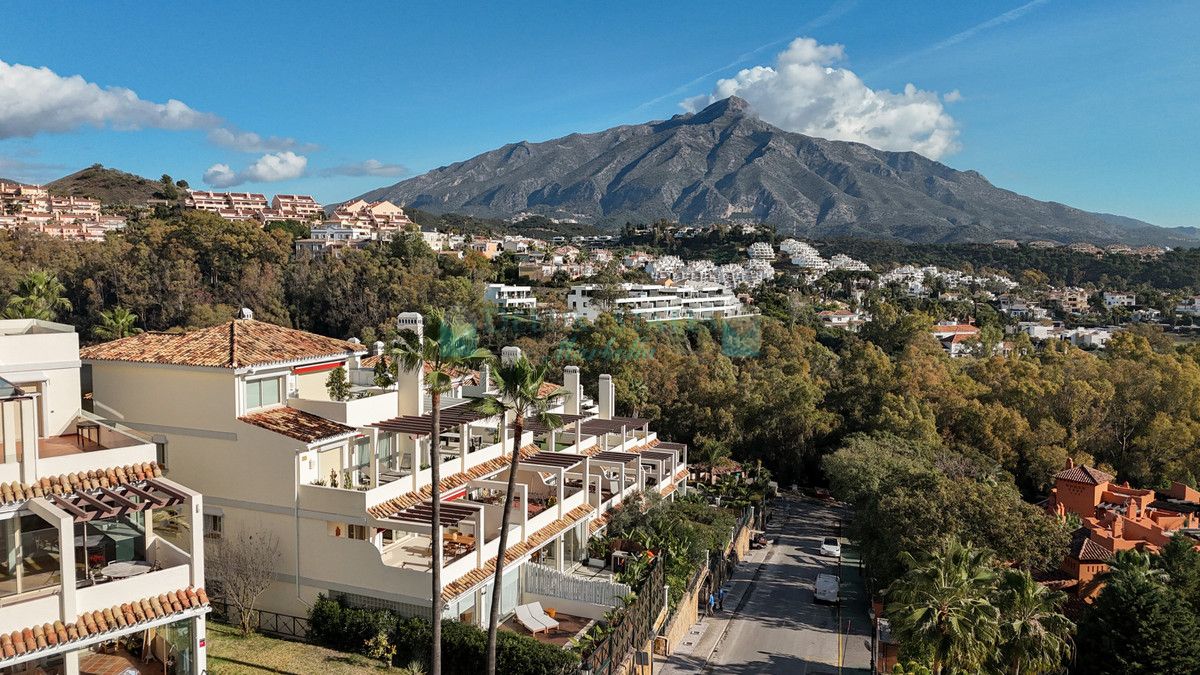 Apartment for sale in Nueva Andalucia