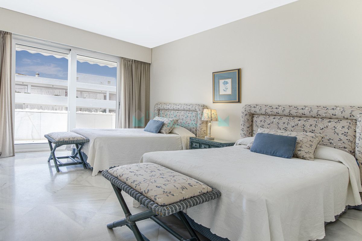 Penthouse for sale in Marbella - Puerto Banus