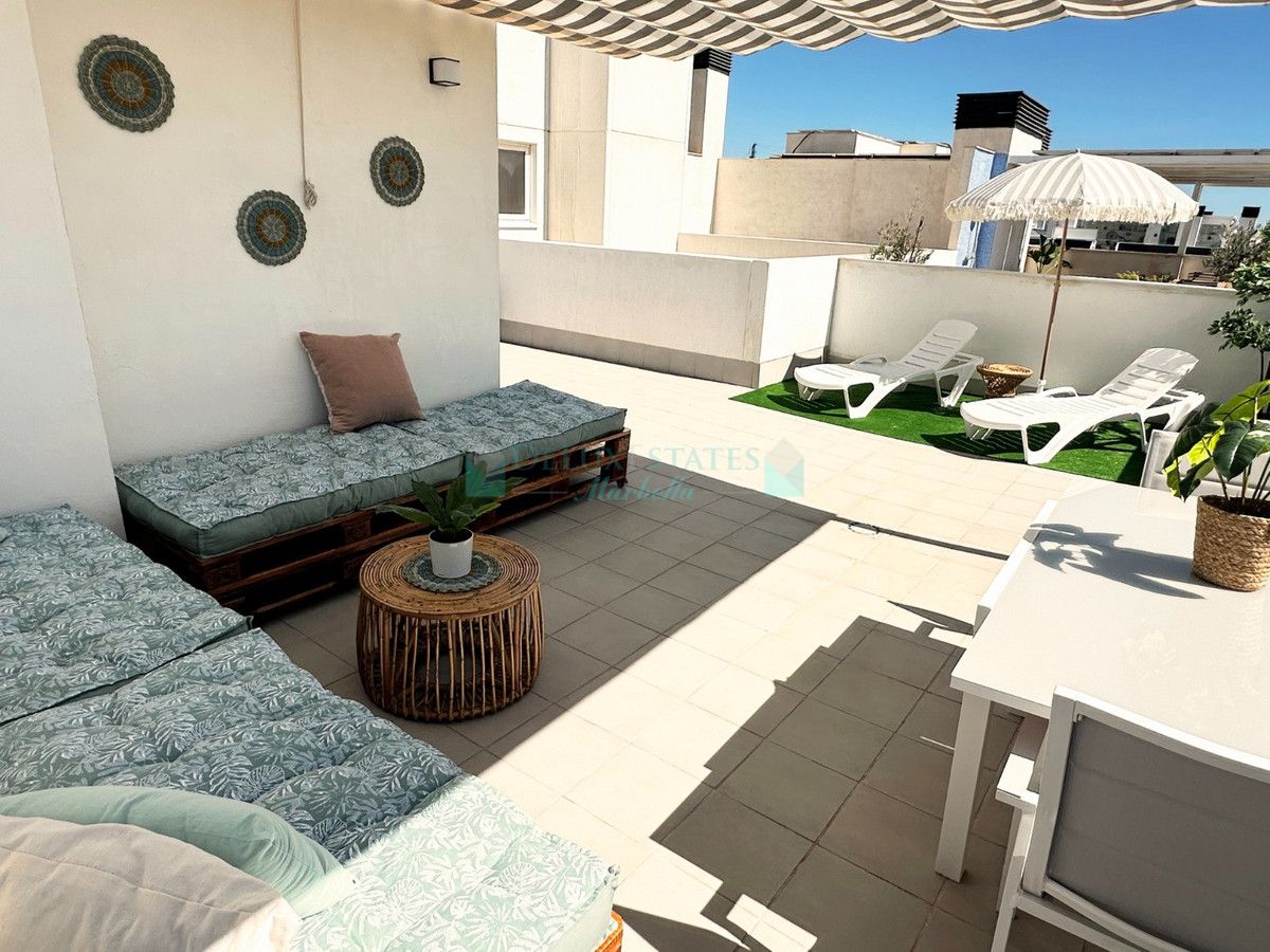 Penthouse for sale in Estepona
