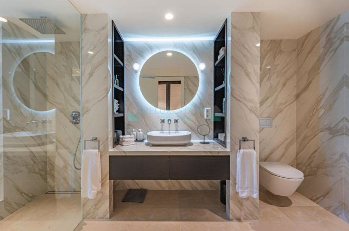 Ground Floor Apartment for sale in Marbella Golden Mile