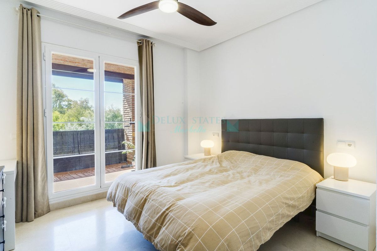 Apartment for sale in Los Arqueros, Benahavis