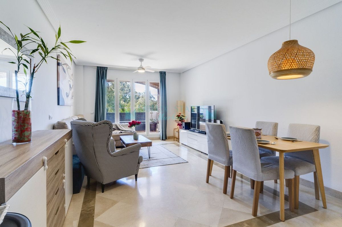 Apartment for sale in Los Arqueros, Benahavis