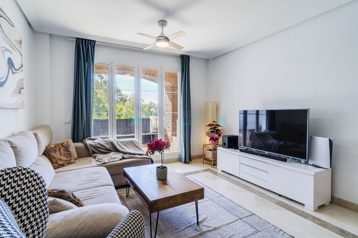 Apartment for sale in Los Arqueros, Benahavis