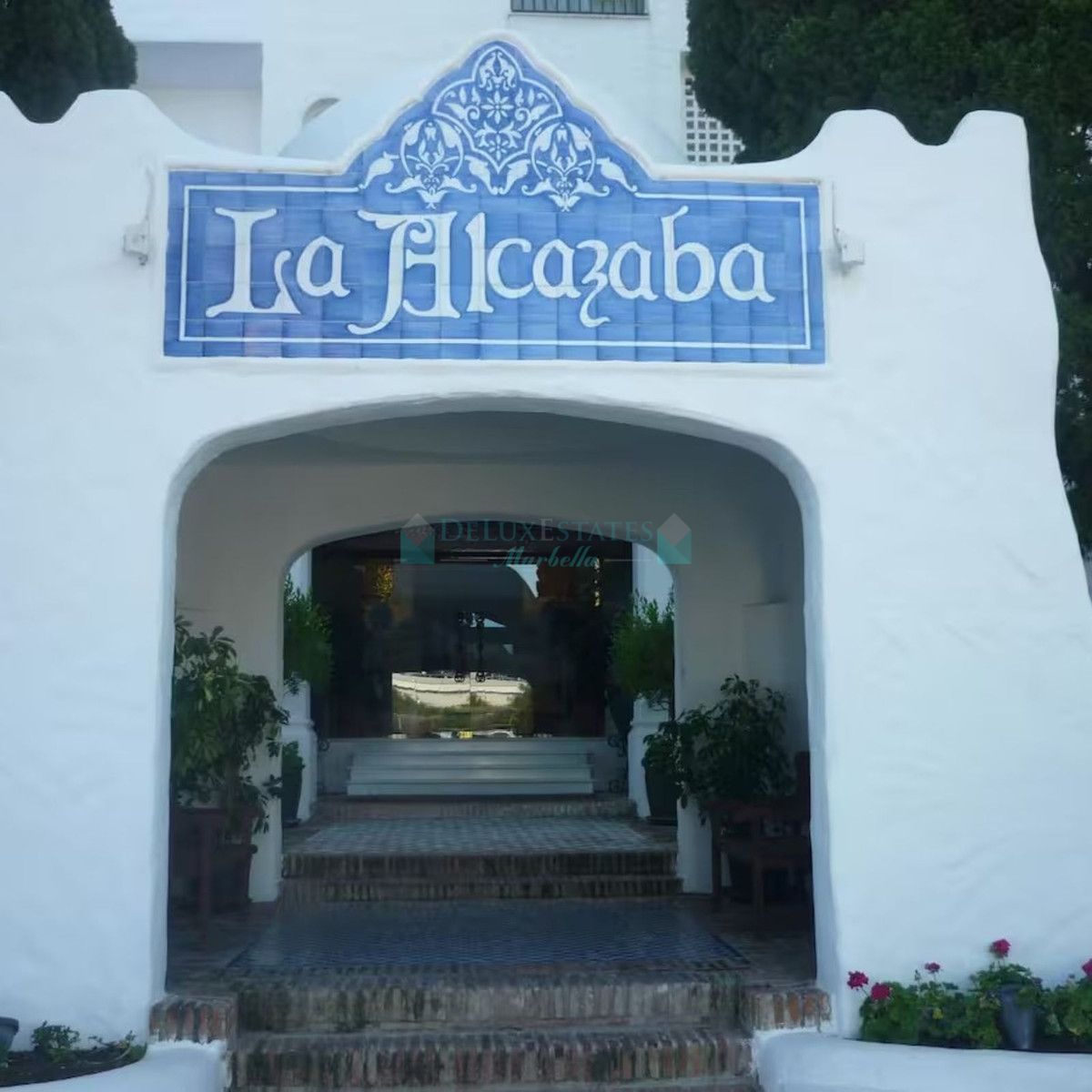 Ground Floor Apartment for sale in Marbella - Puerto Banus