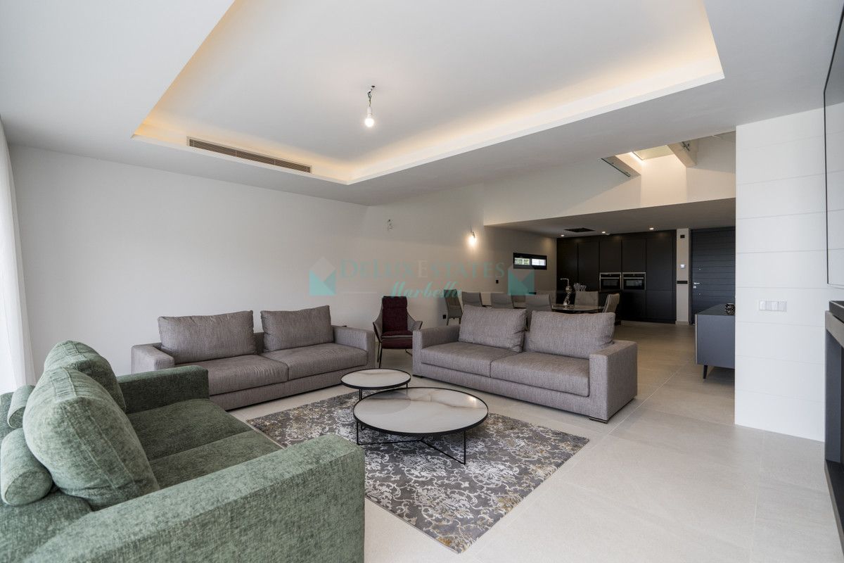 Semi Detached Villa for sale in Estepona