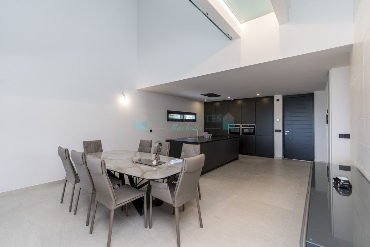 Semi Detached Villa for sale in Estepona