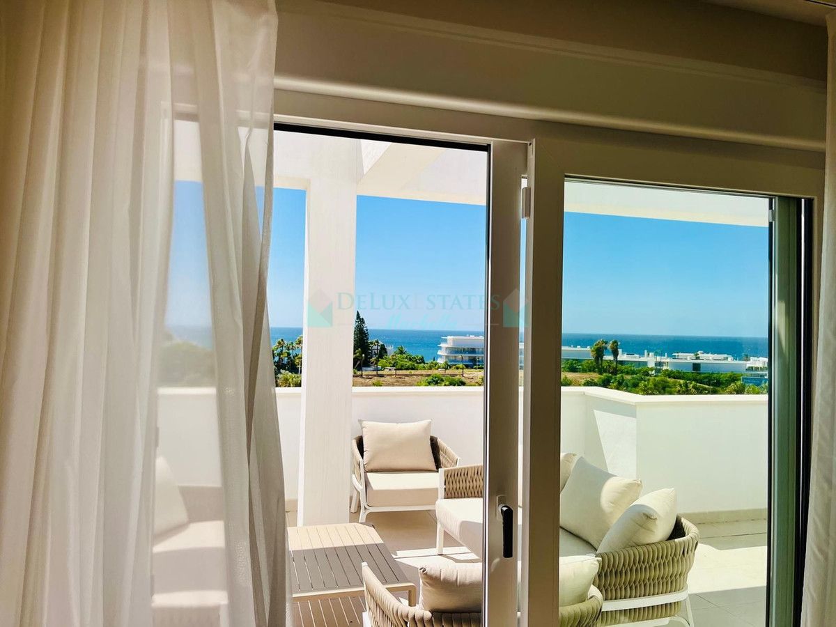 Penthouse for sale in Estepona