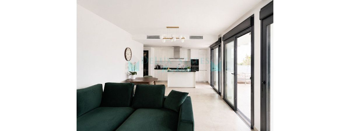 Apartamento Planta Baja en alquiler en Atalaya, Estepona