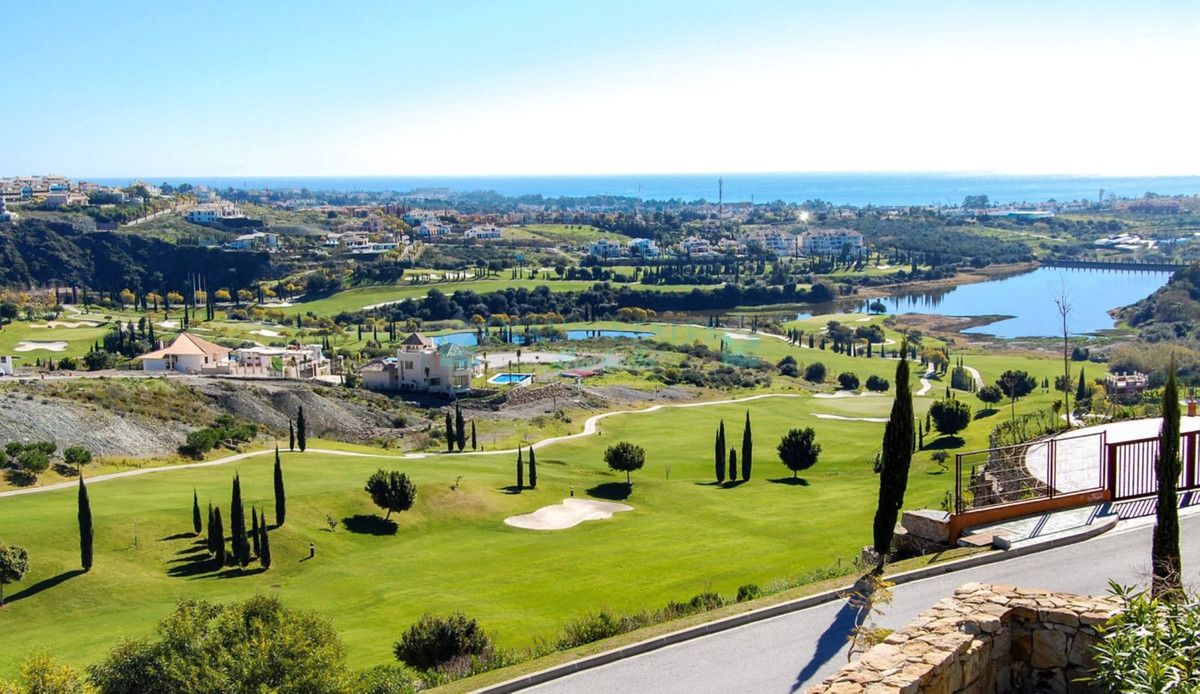 Ground Floor Apartment for sale in Los Flamingos, Benahavis