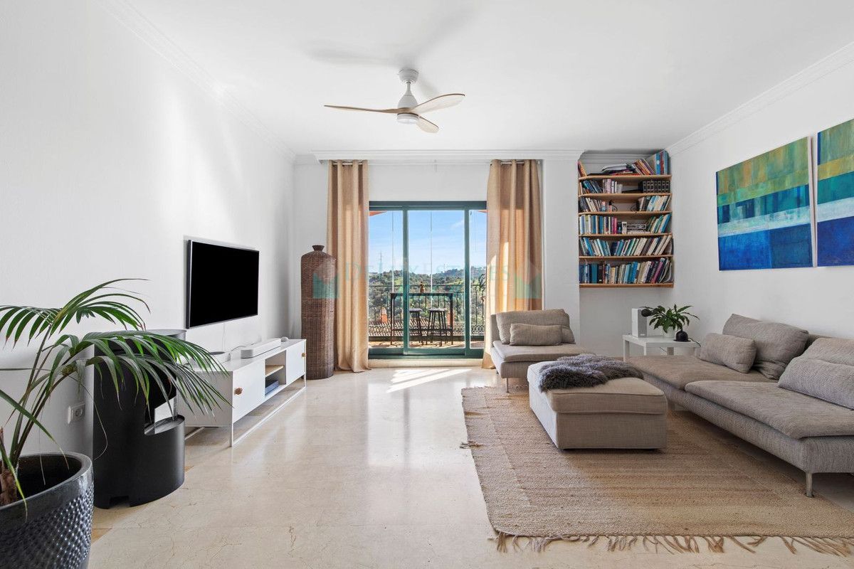 Apartment for sale in Elviria, Marbella East