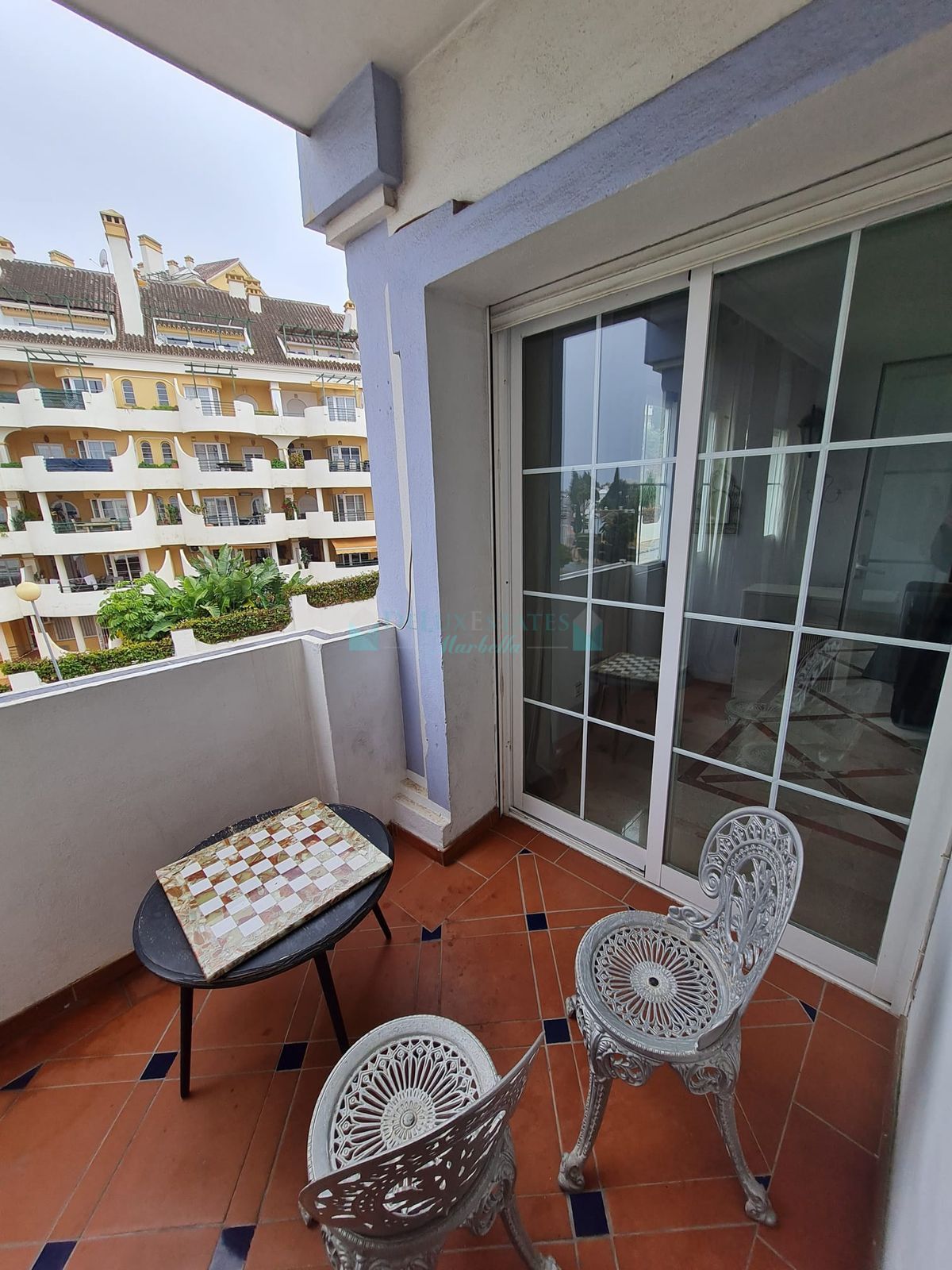 Apartment for rent in Nueva Andalucia