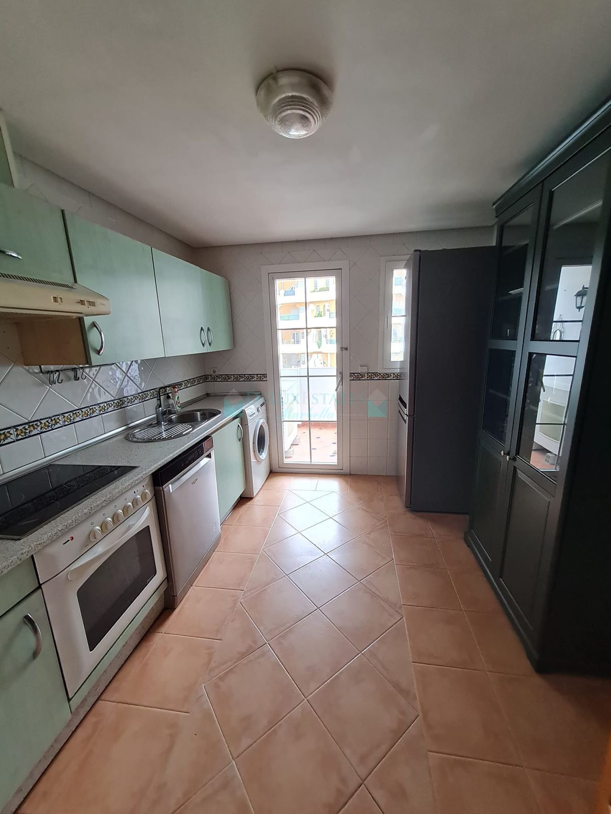 Apartment for rent in Nueva Andalucia
