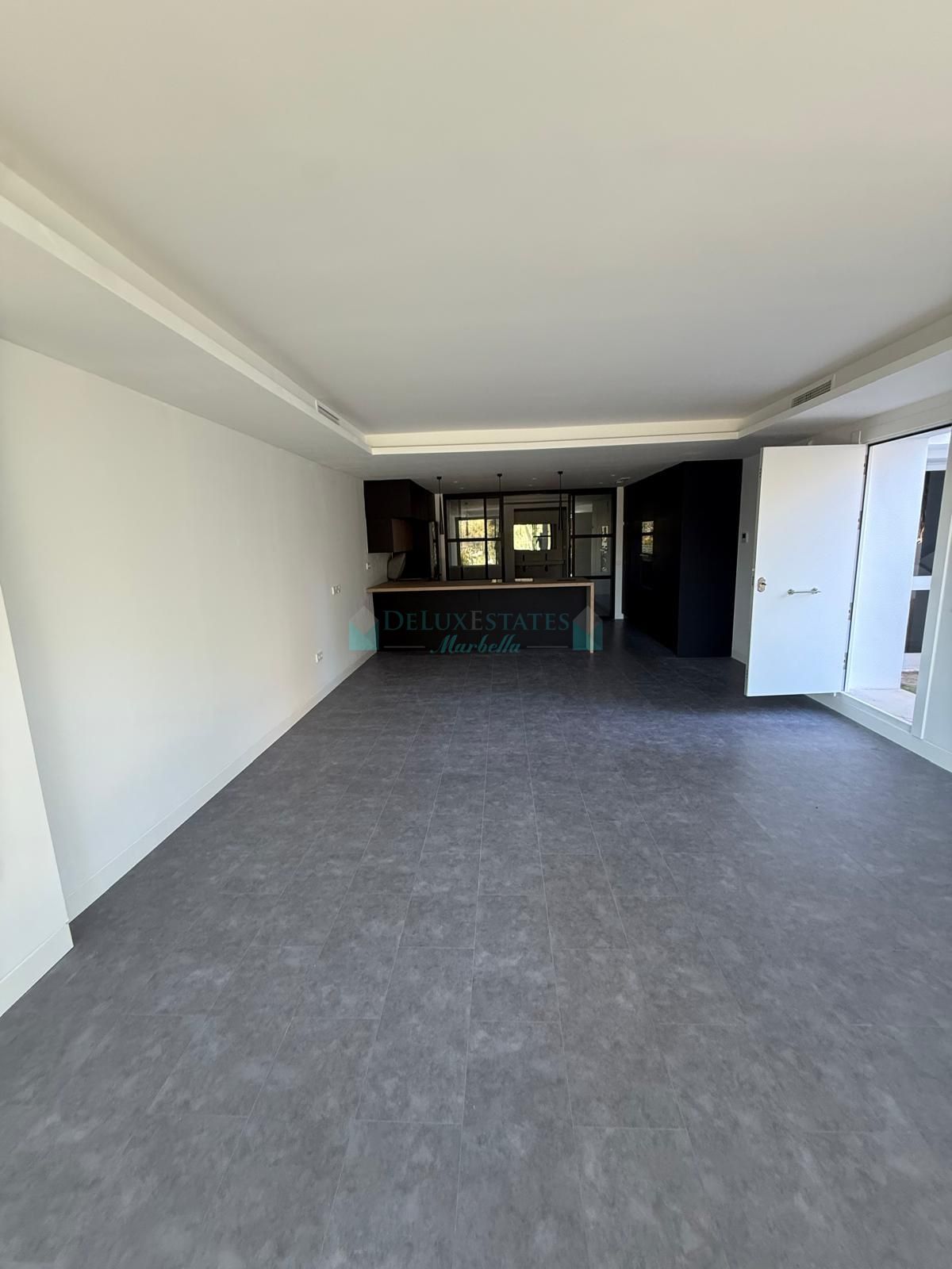 Apartamento Planta Baja en venta en Nueva Andalucia