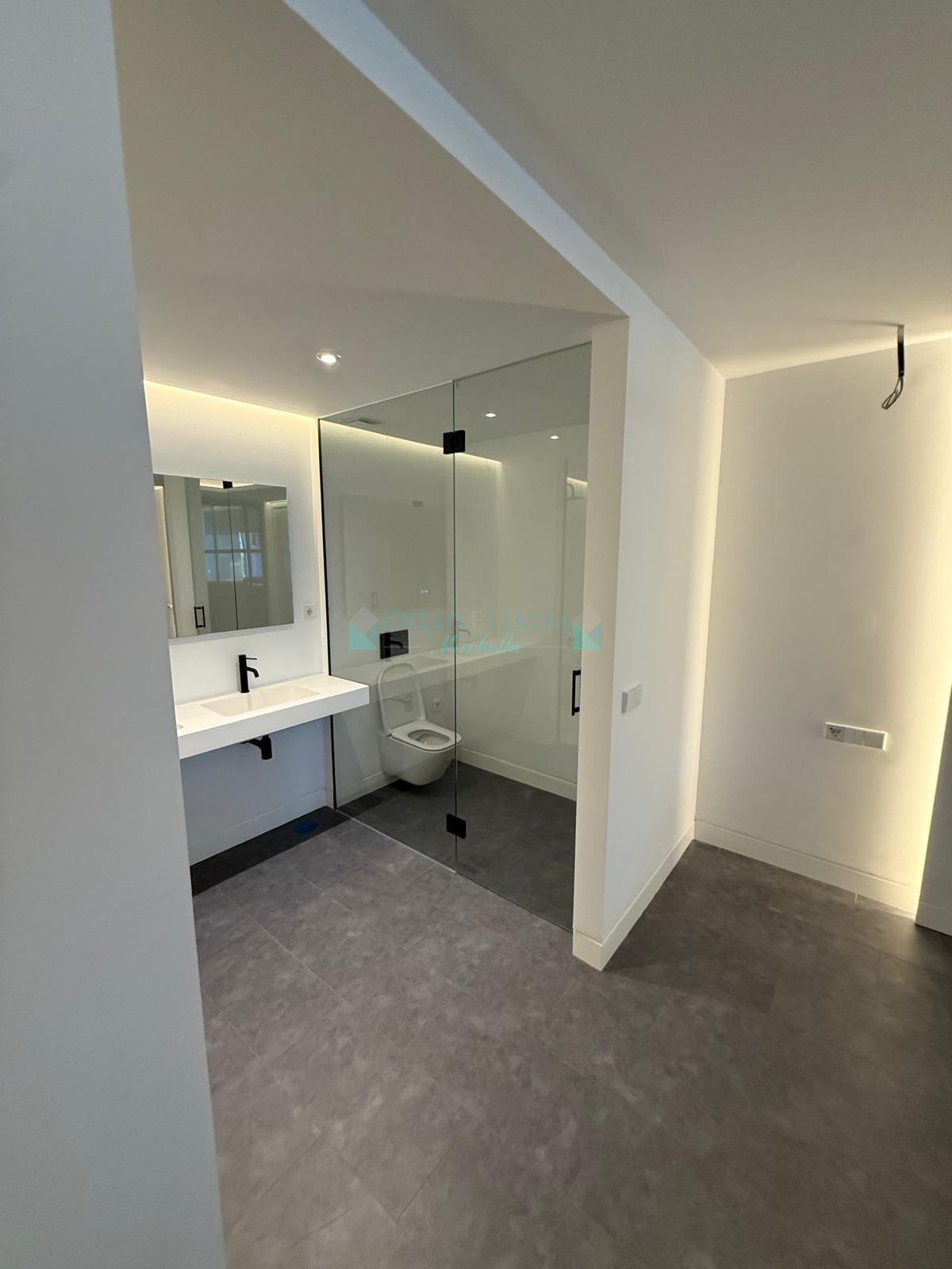 Apartamento Planta Baja en venta en Nueva Andalucia