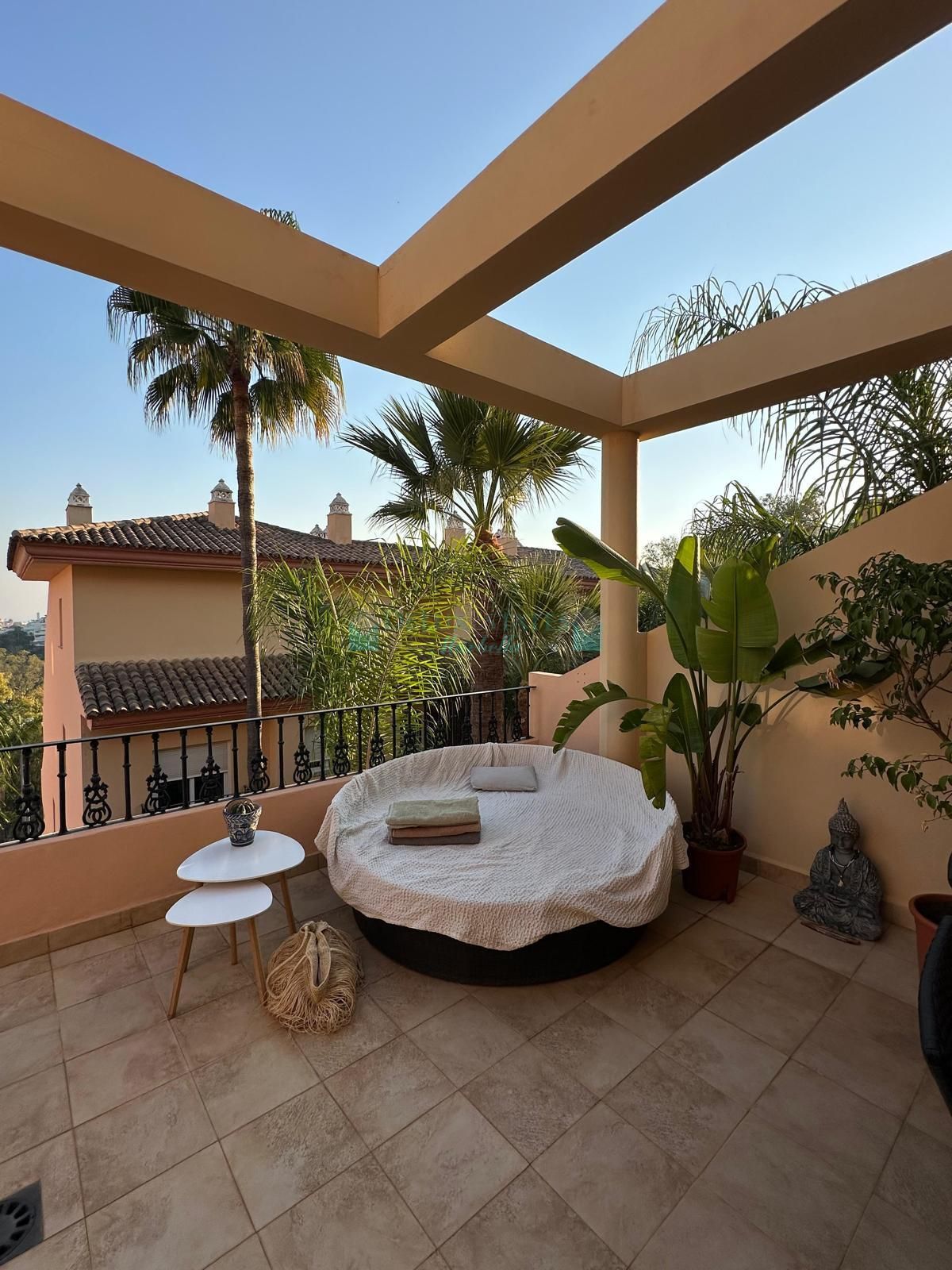 Ground Floor Apartment for sale in Nueva Andalucia