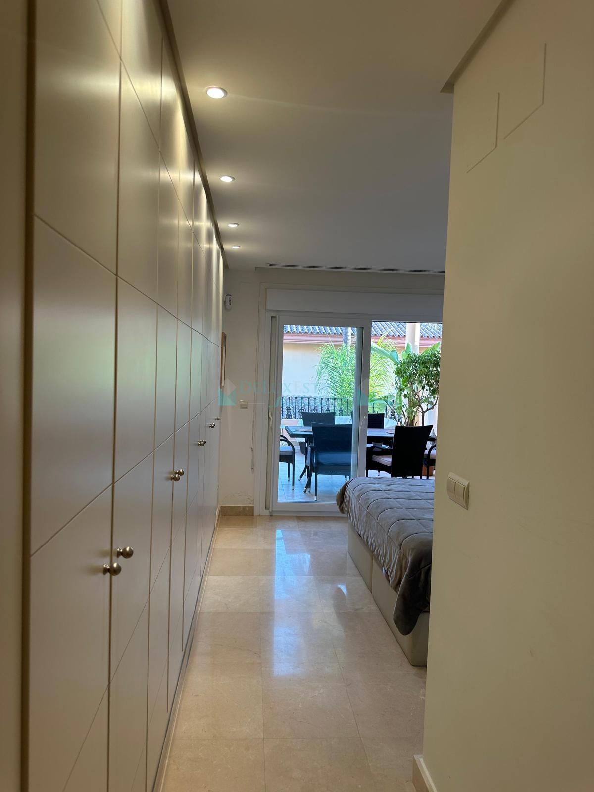 Ground Floor Apartment for sale in Nueva Andalucia