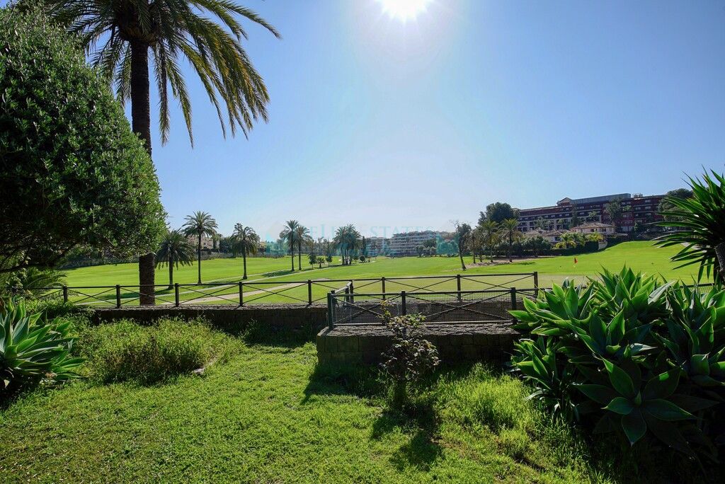 Villa for sale in Guadalmina Alta, San Pedro de Alcantara