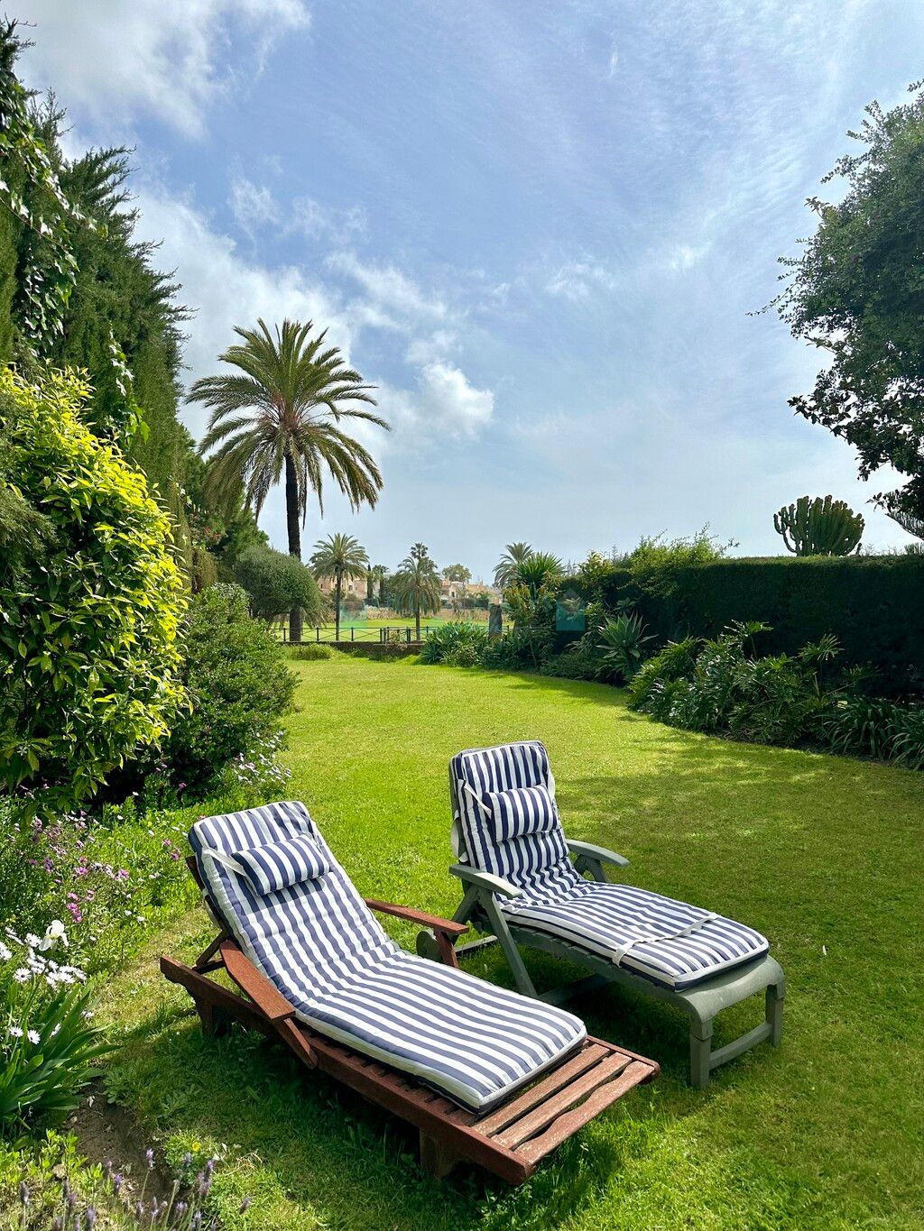 Villa for sale in Guadalmina Alta, San Pedro de Alcantara