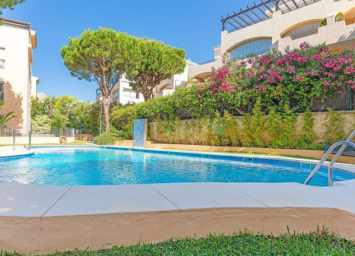 Apartment for sale in Elviria, Marbella East