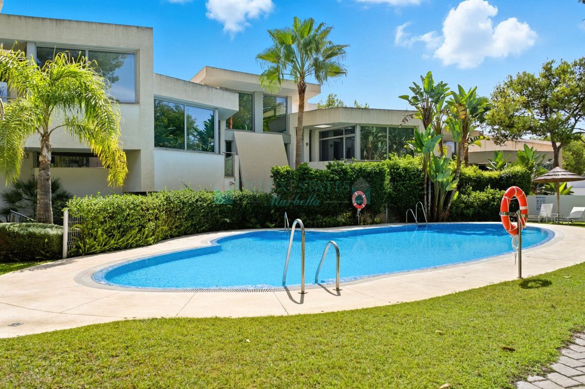 Semi Detached Villa for sale in Sierra Blanca, Marbella Golden Mile