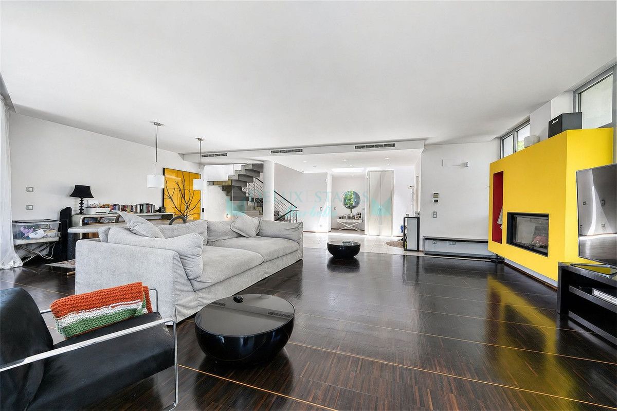 Semi Detached Villa for sale in Sierra Blanca, Marbella Golden Mile