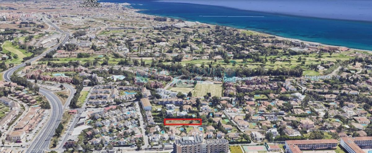Residential Plot for sale in Atalaya, Estepona