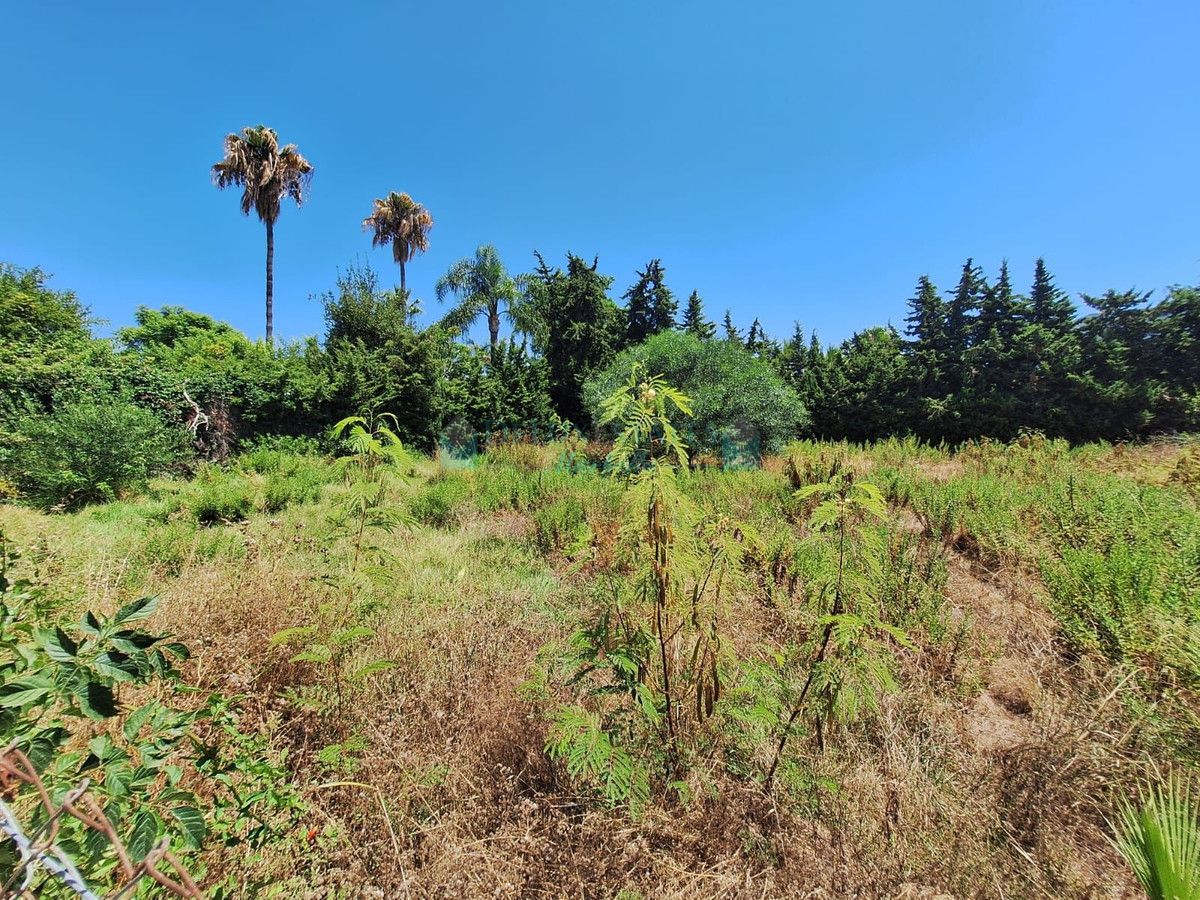 Residential Plot for sale in Atalaya, Estepona