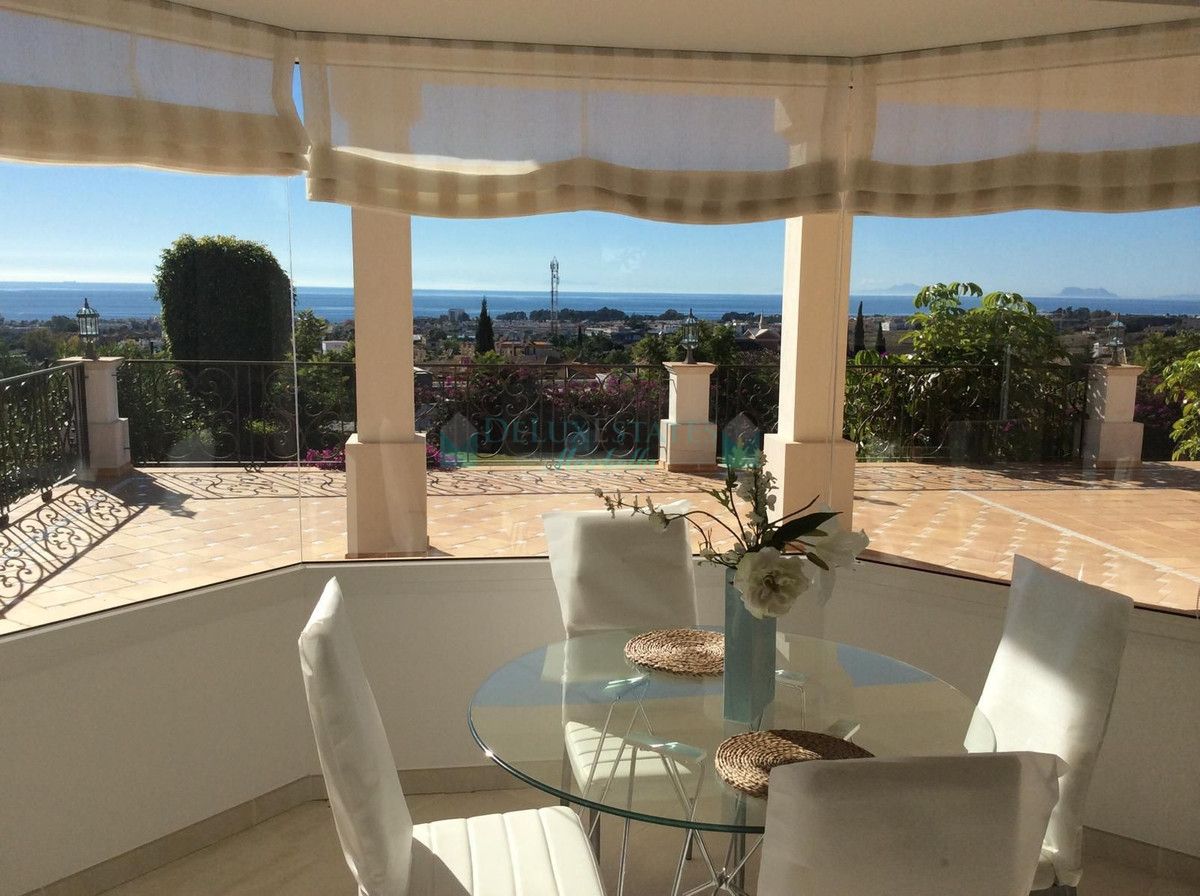 Villa en venta en Los Flamingos, Benahavis