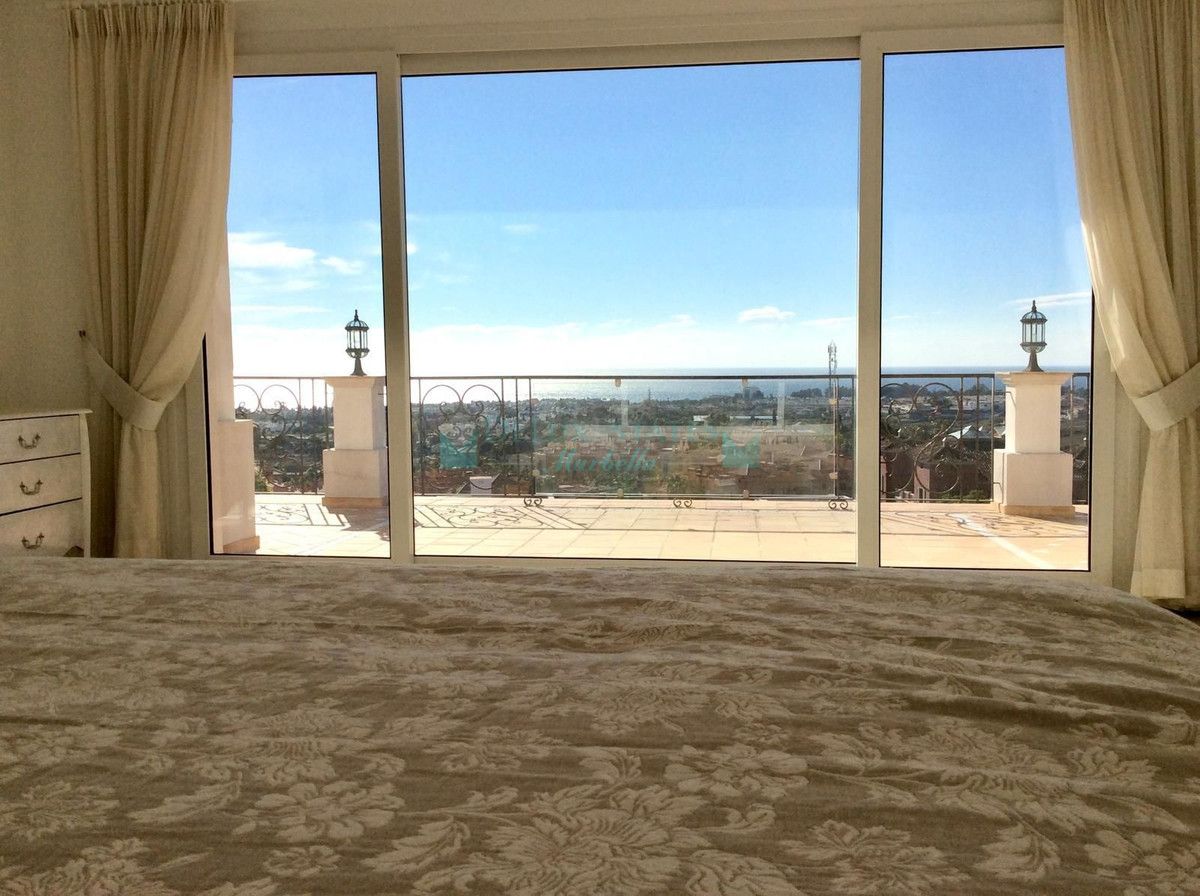 Villa en venta en Los Flamingos, Benahavis