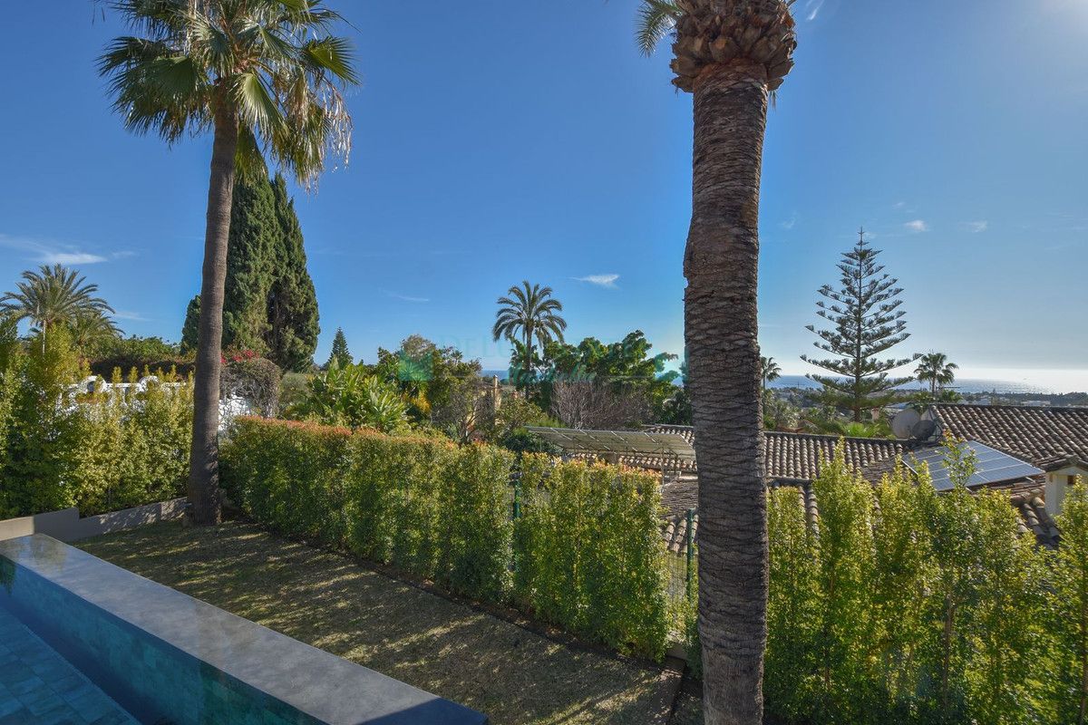 Villa for sale in Marbella Golden Mile