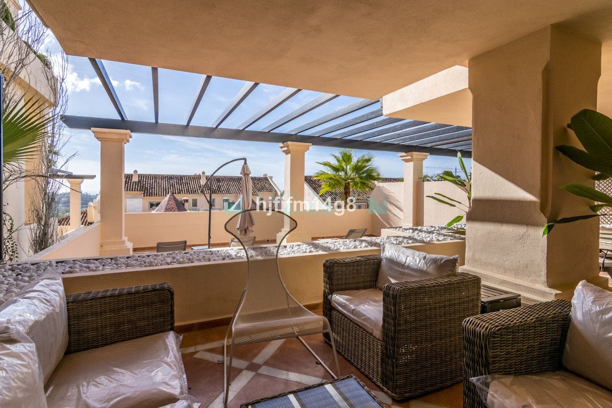 Ground Floor Apartment for sale in Nueva Andalucia