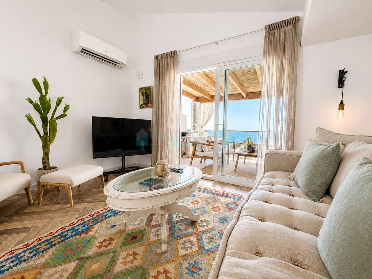 Town House for sale in Estepona