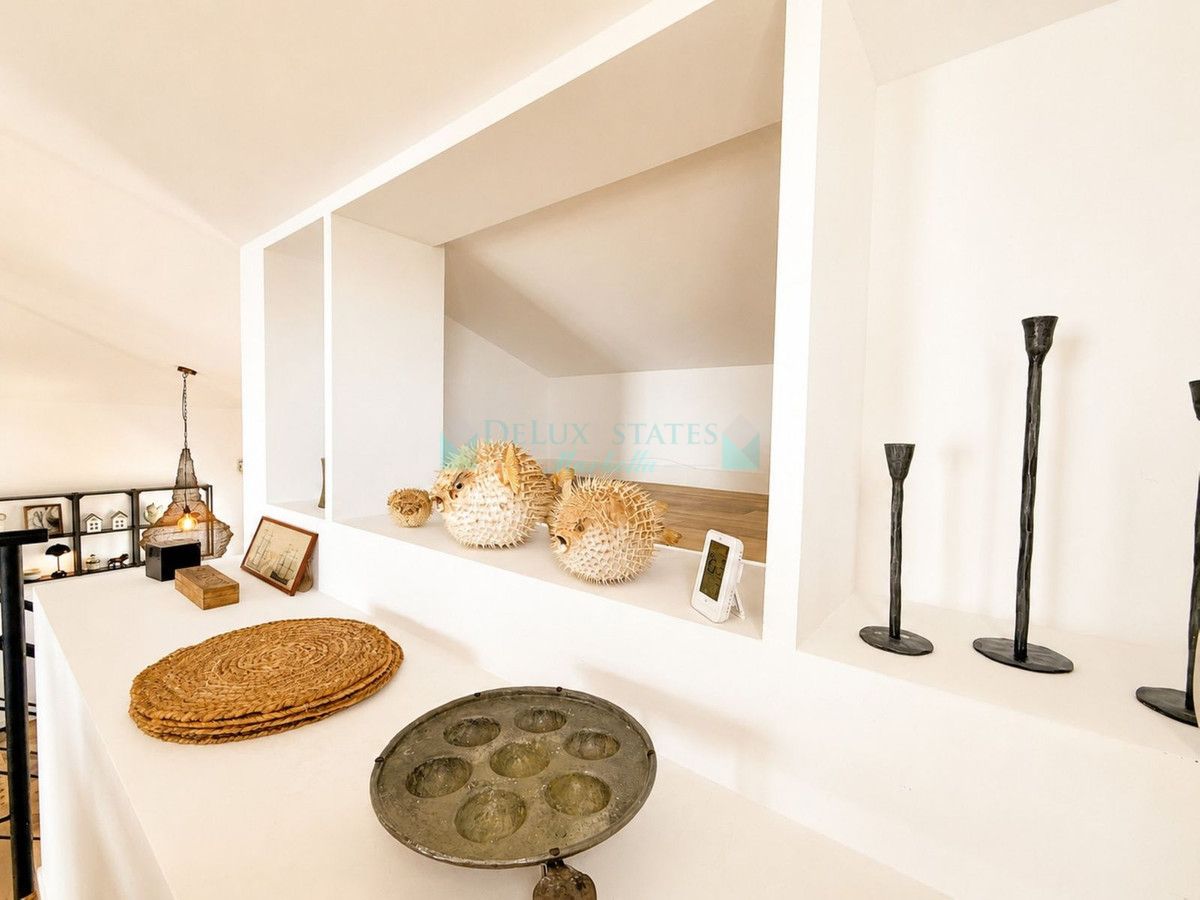 Town House for sale in Estepona