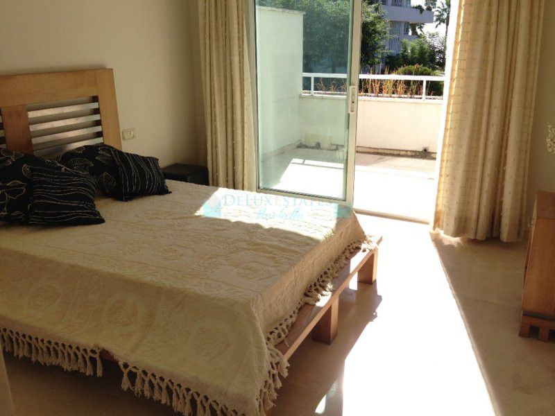 Apartamento en venta en Estepona