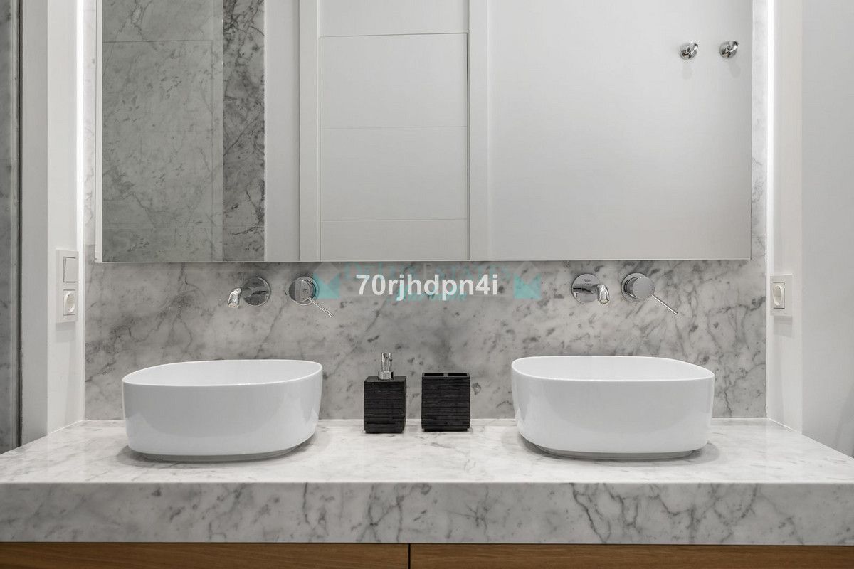 Villa for sale in Marbella