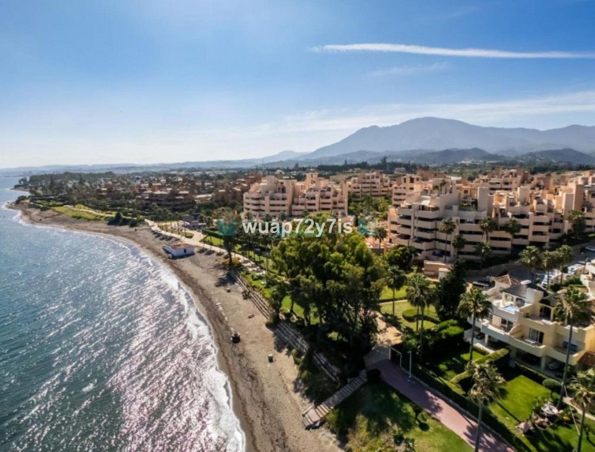 Apartment for rent in Estepona