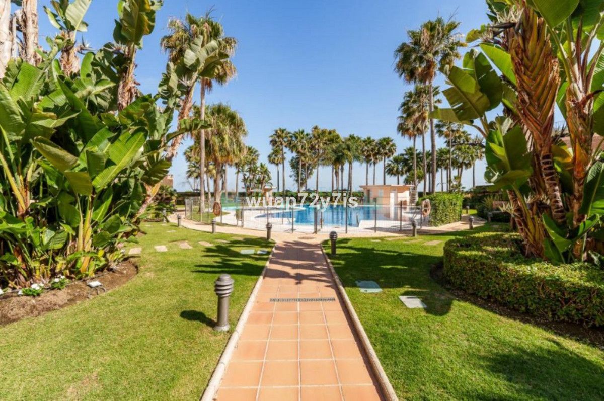 Apartment for rent in Estepona