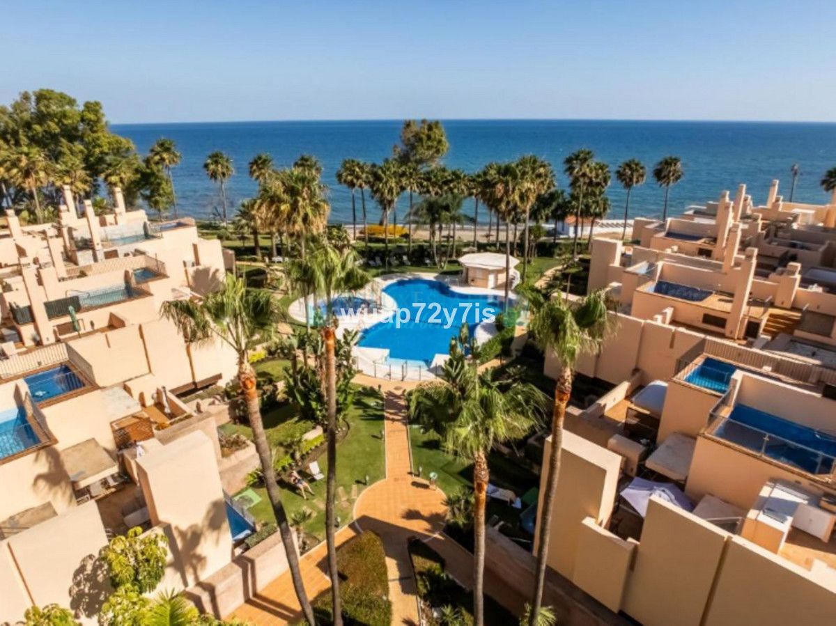 Apartment for rent in Estepona