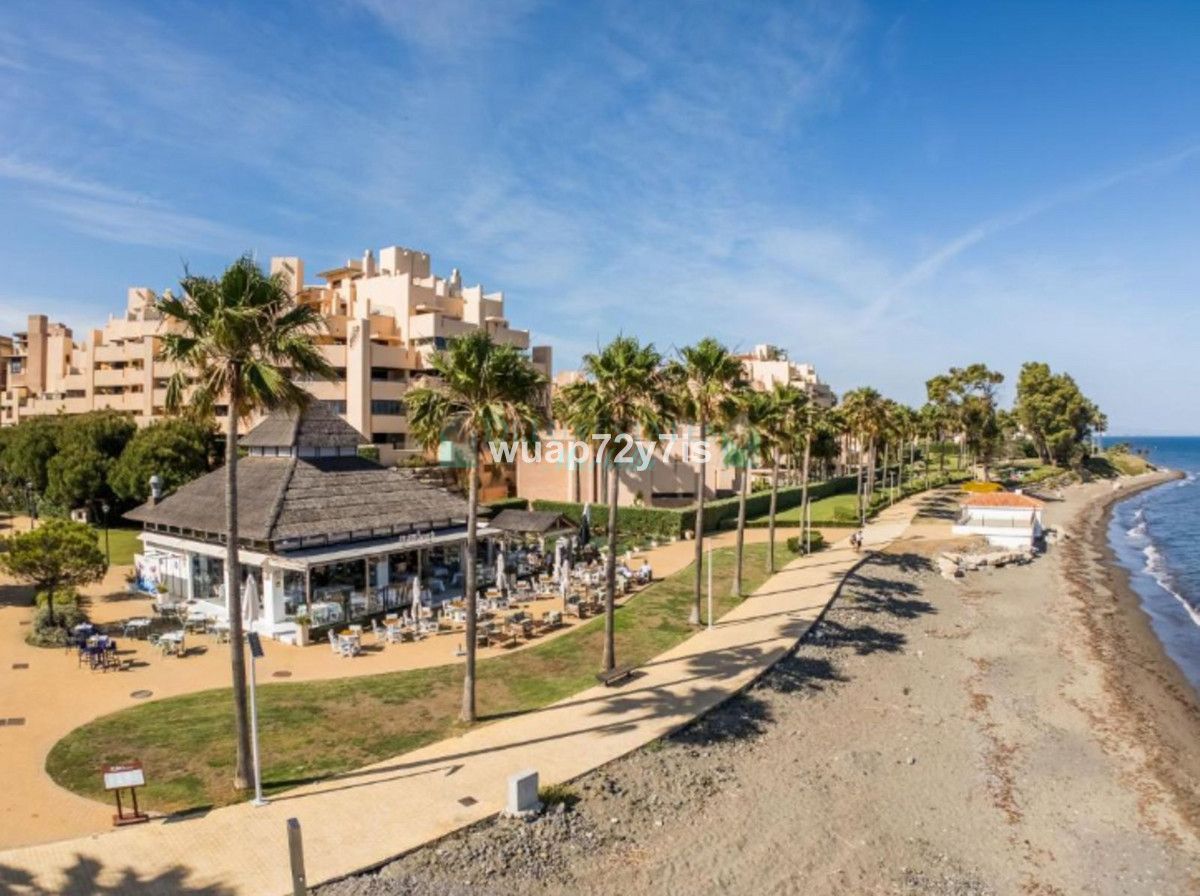 Apartment for rent in Estepona