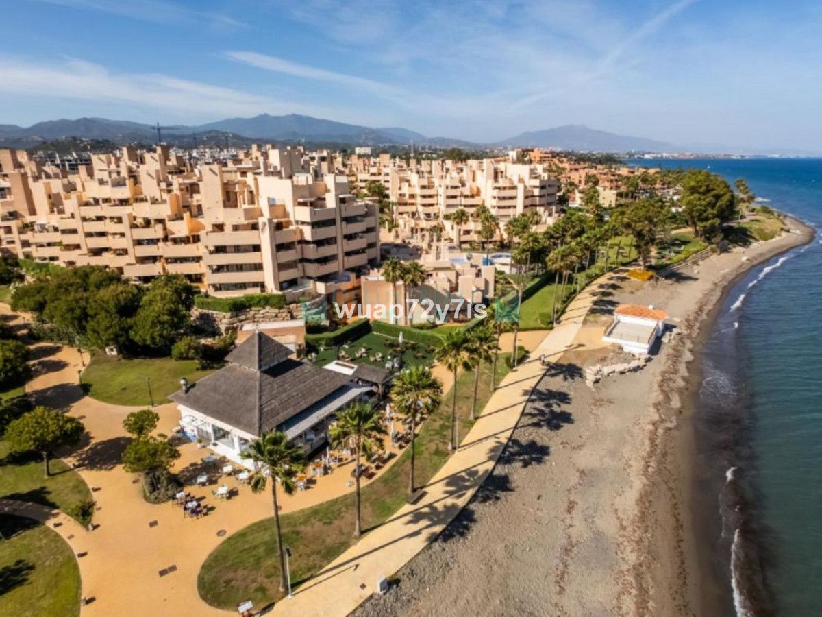 Apartment for rent in Estepona