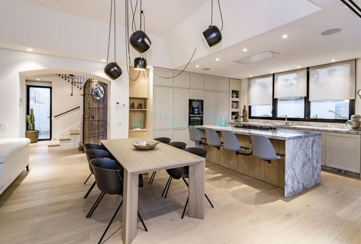 Villa for rent in Marbella Golden Mile